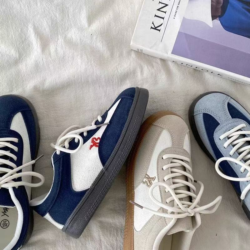 Damen Sportliche Sneaker mit weichem Veloursleder und dämpfendem Sohlenprofil R&B