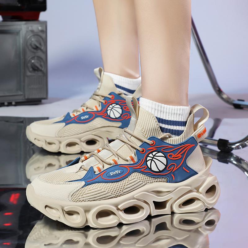 Damen Basketball Sneakers mit atmungsaktiver Mesh-Oberfläche und einzigartigem Sohlenprofil R&B