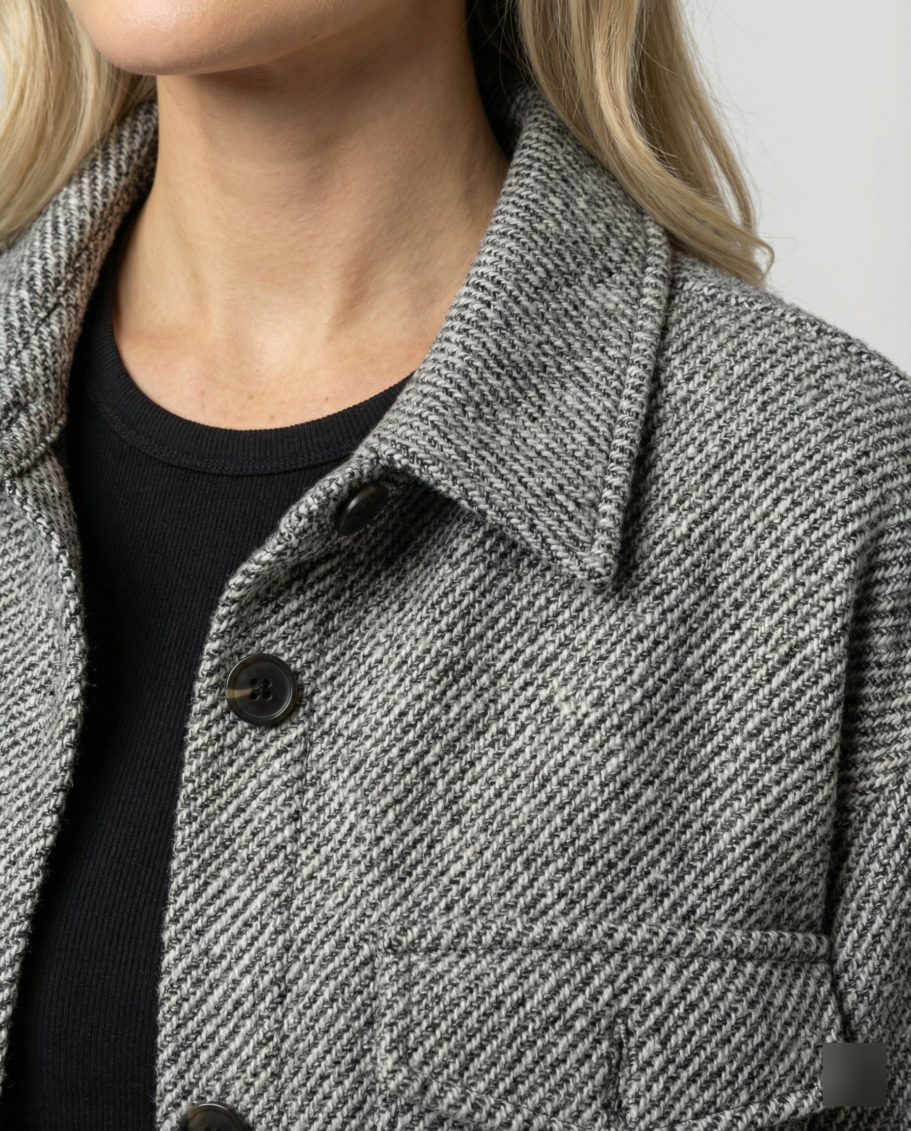 Damen herren übergangsjacken weite strukturierte Hemdjacke aus Strukturstoff mit Ballonärmeln und Hemdkragen R&B
