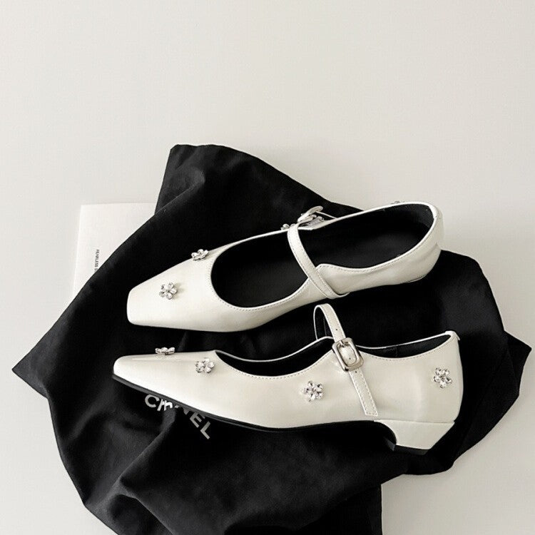 Damen Ballerina Schuhe mit dekorativen Blumenapplikationen und Riemen
