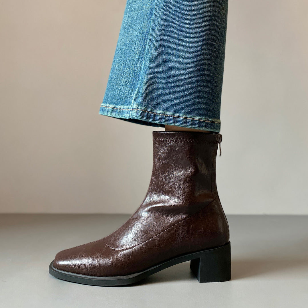 Damen Stiefeletten mit hohem Blockabsatz und eleganter Silhouette R&B