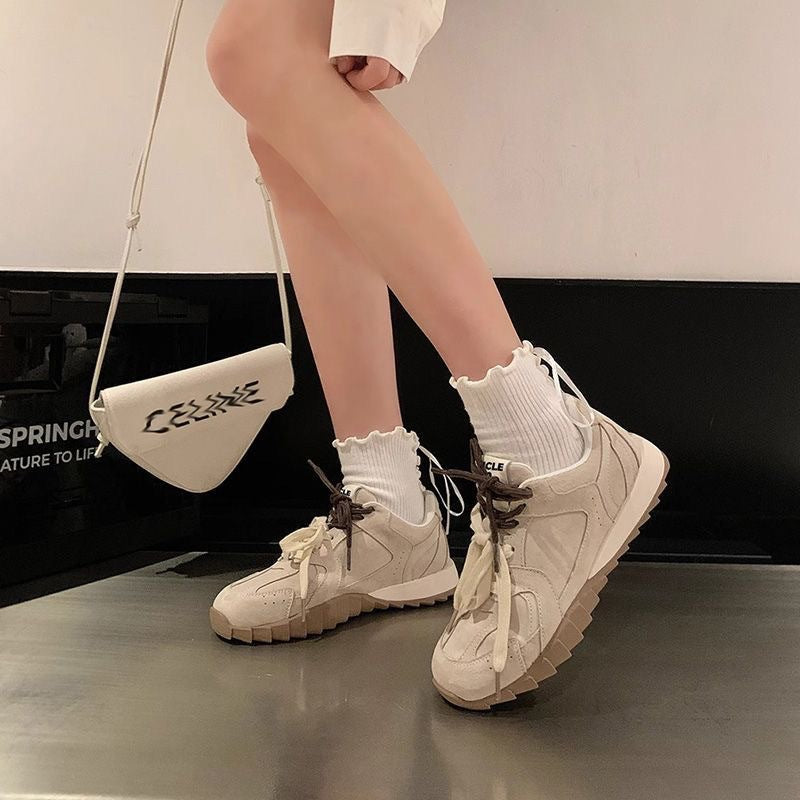 Damen Sneakers im modernen Design mit dämpfender Sohle