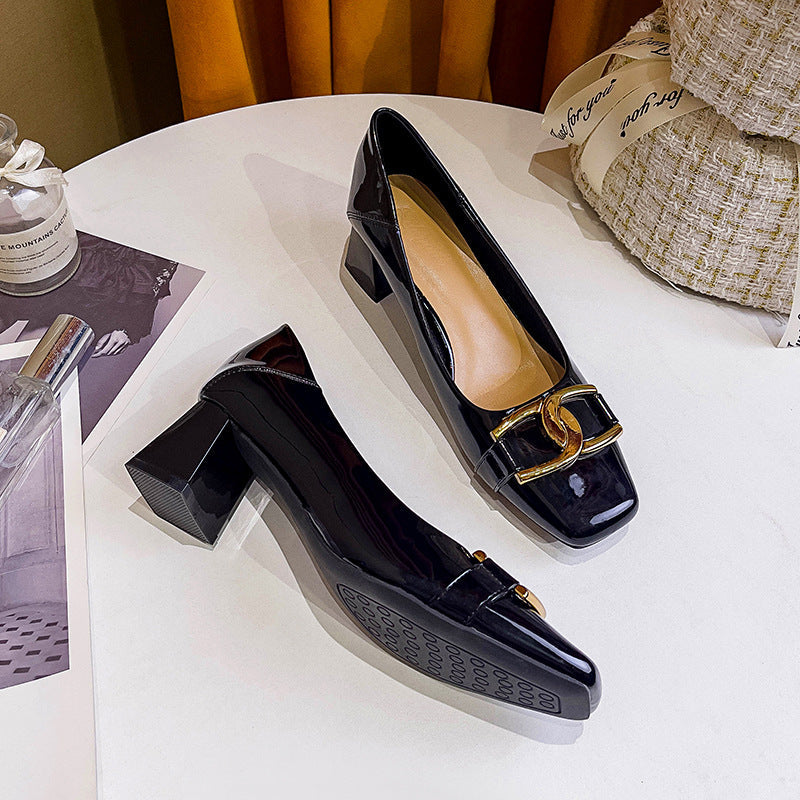 Damen elegante Blockabsatzschuhe mit modischem Schnallenakzent