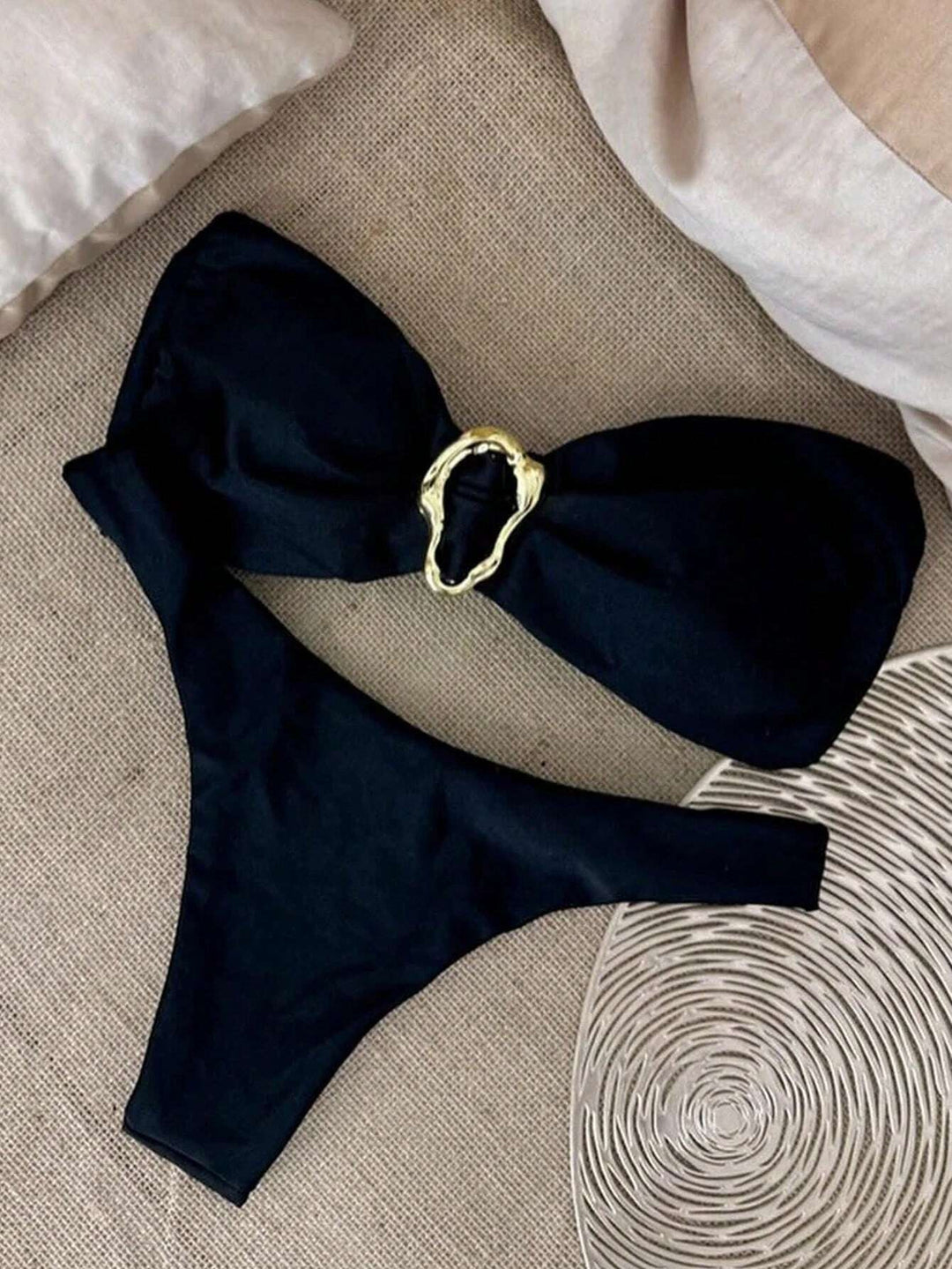 Damen Bikini mit modischem Knotendesign und elegantem Goldakzent R&B