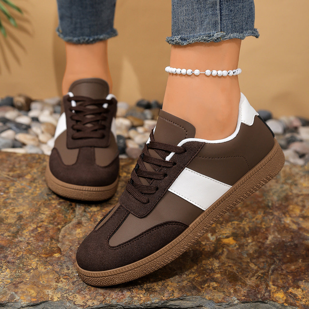 Damen Sneakers im modernen Sportschnitt mit rutschfester Gummisohle R&B