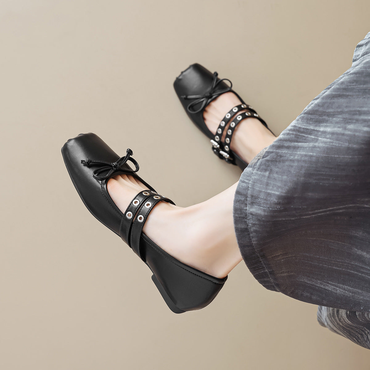 Damen Ballerinas mit modischen Schnallen und elegantem Schnitt