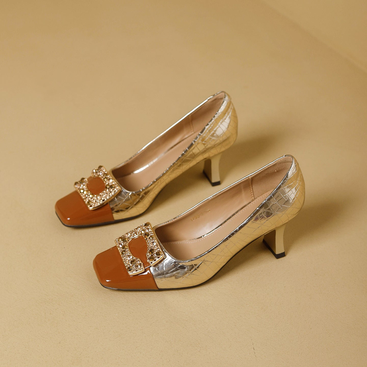 Damen elegante Pumps mit modischem Zierelement