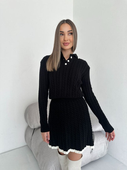 Damen Strickkleid mit modernem Polokragen und feinem Zopfmuster R&B