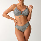 Damen Hochgeschnittener Bikini mit verspieltem Schlüssel-Ausschnitt R&B