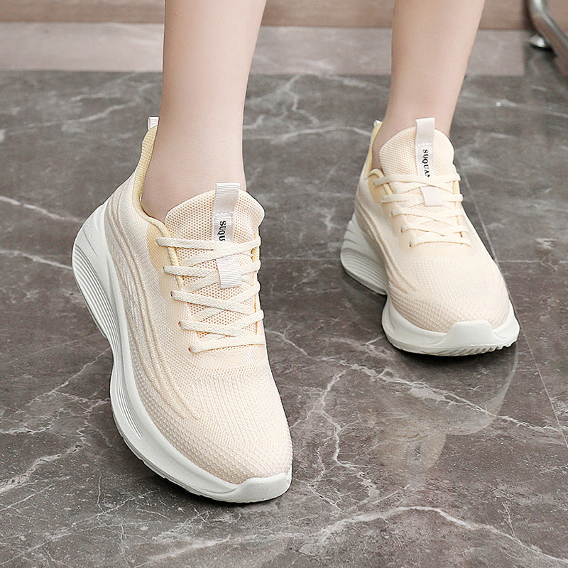 Damen Sportliche Sneaker mit atmungsaktivem Obermaterial und dämpfender Sohle R&B