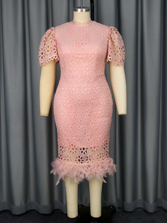 Damen Hochwertiges Spitzenkleid mit voluminösen Puffärmeln und fransigem Saum R&B