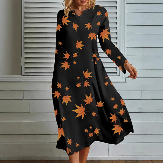 Damen Maxikleid mit auffälligem Laubdesign R&B