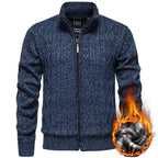 Herren nan grobgestrickter Cardigan mit Zopfmuster, Stehkragen und kariertem Innenfutter R&B