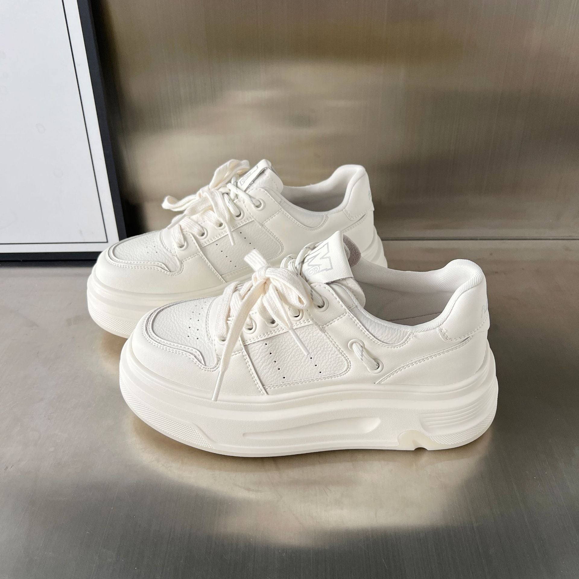 Damen Sportliche Chunky Sneakers mit atmungsaktivem Obermaterial und stabiler Sohle R&B