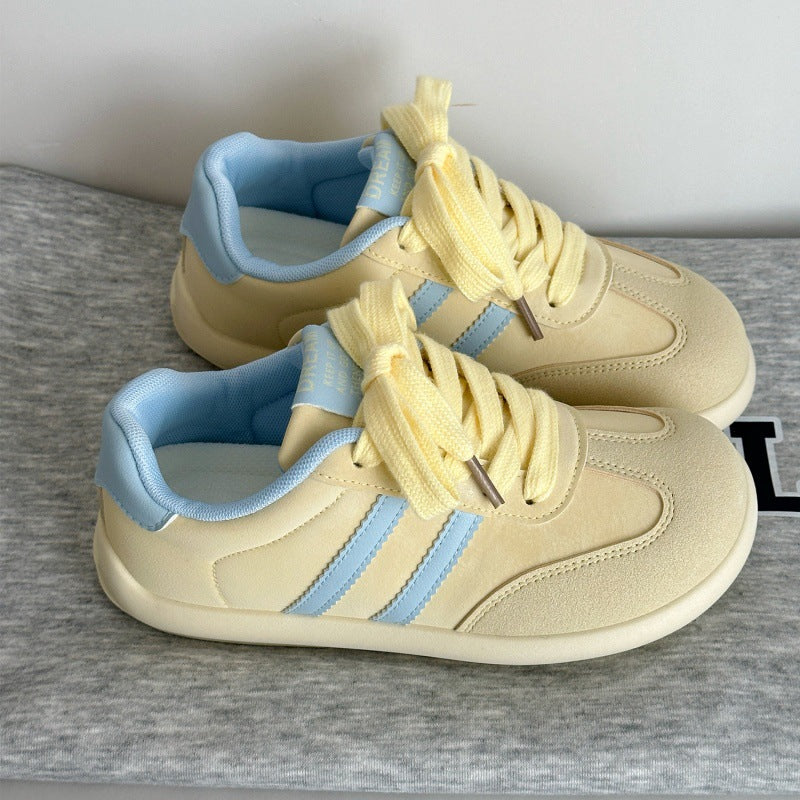 Damen Sportliche Sneakers mit weichem Obermaterial und atmungsaktiven Einsätzen R&B