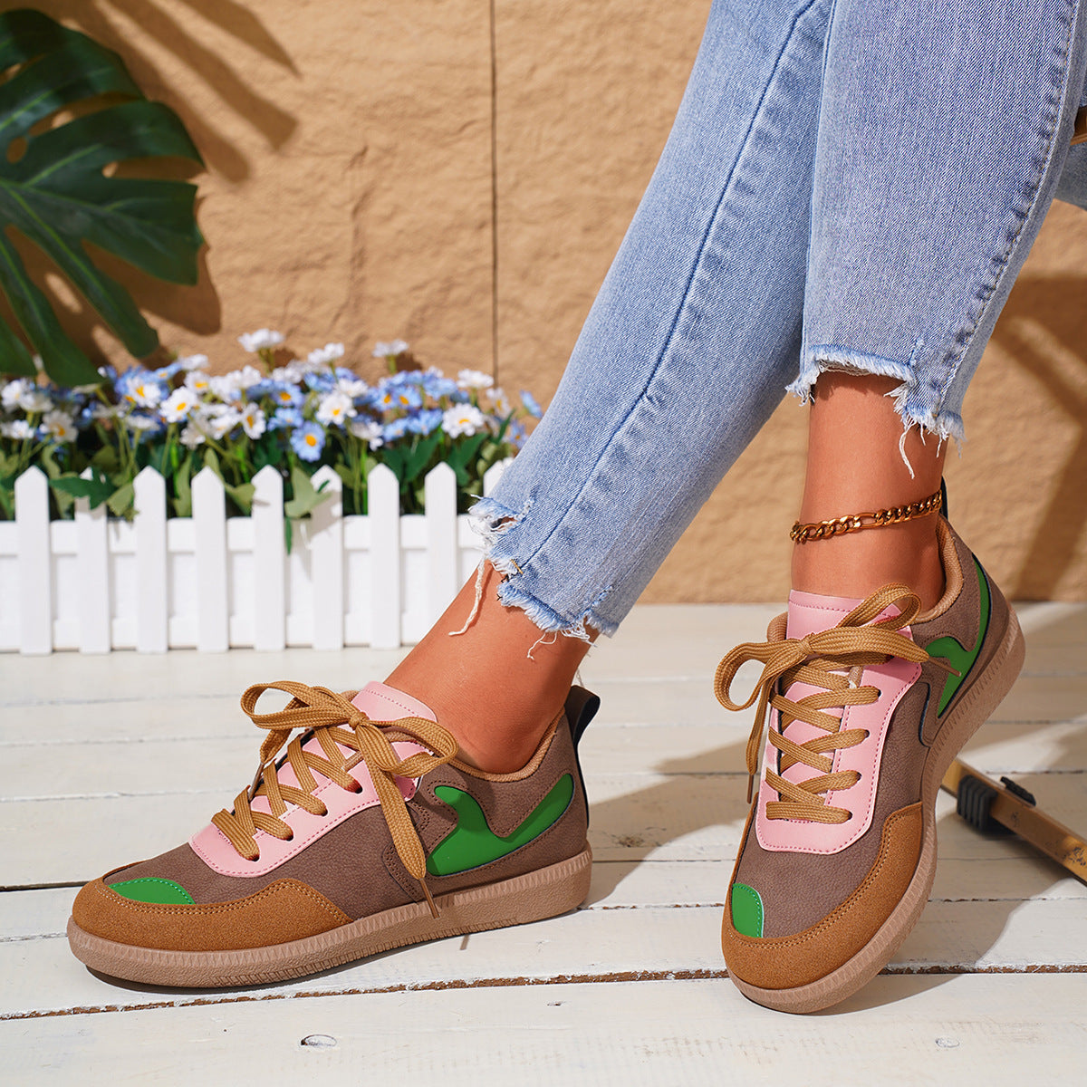 Damen sportliche Sneakers mit individuellem Design und ausgeklügeltem Dämpfungssystem R&B