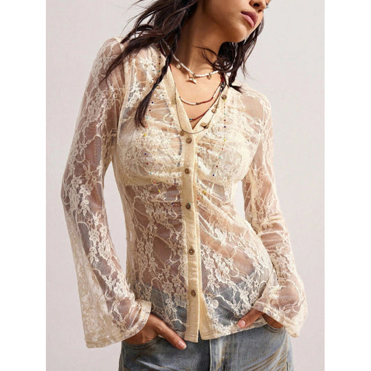 Damen Spitzenbluse mit zarter Wirkung und Knopfdetails R&B