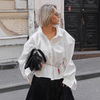 Damen Oversized Hemdbluse mit einzigartigen Ärmeldetails und tailliertem Schnitt R&B