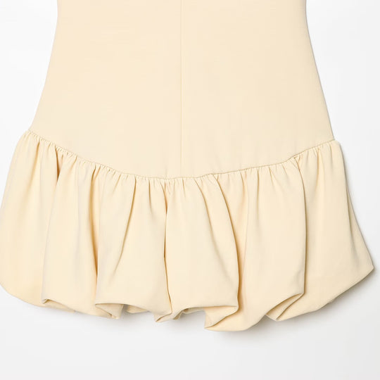 Damen Sommerkleid mit schwingendem Volant und figurbetonter Silhouette R&B