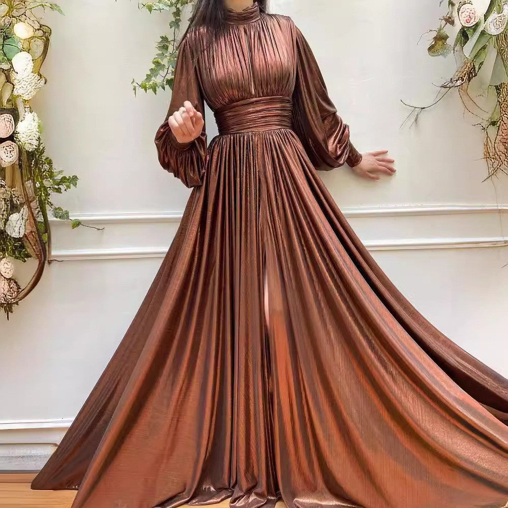 Damen Elegantes Maxikleid mit plissierten Details und luxuriösem Fall R&B