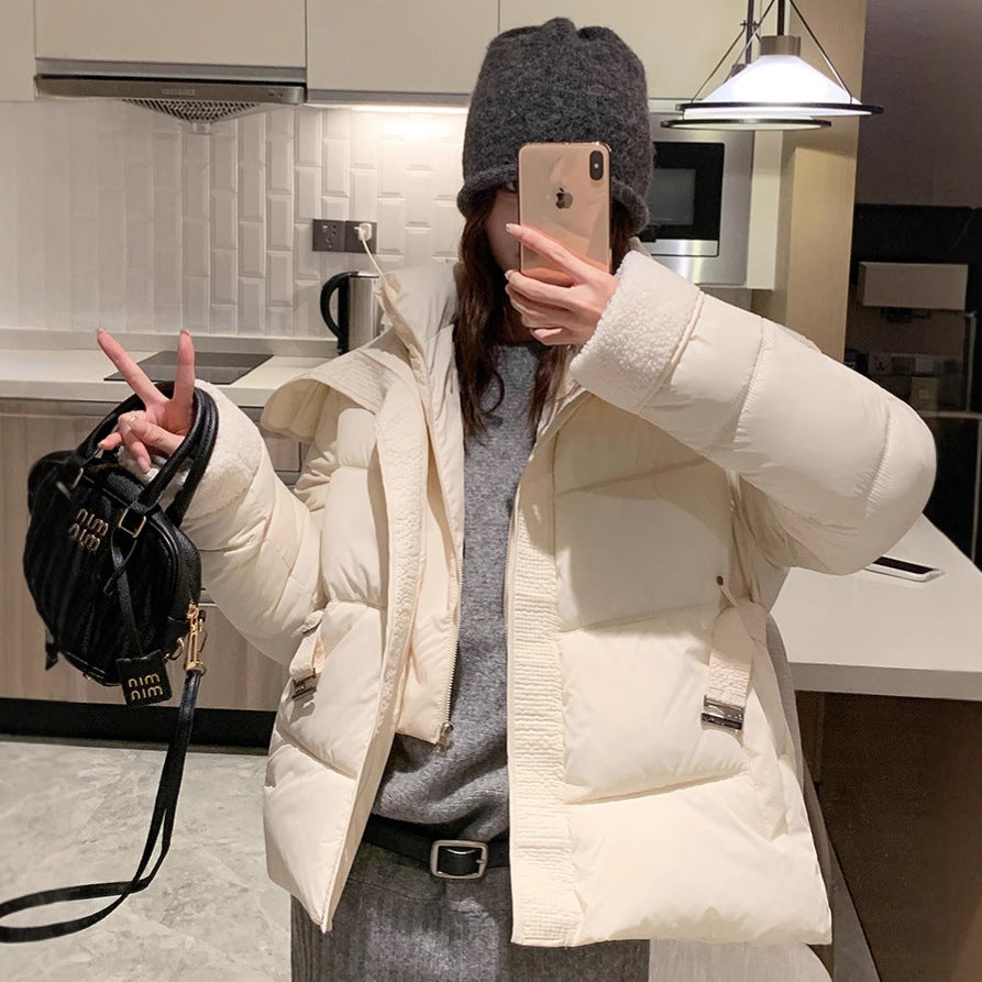 Damen Stylische und warme Pufferjacke mit hohem Kragen und praktischen Taschen R&B
