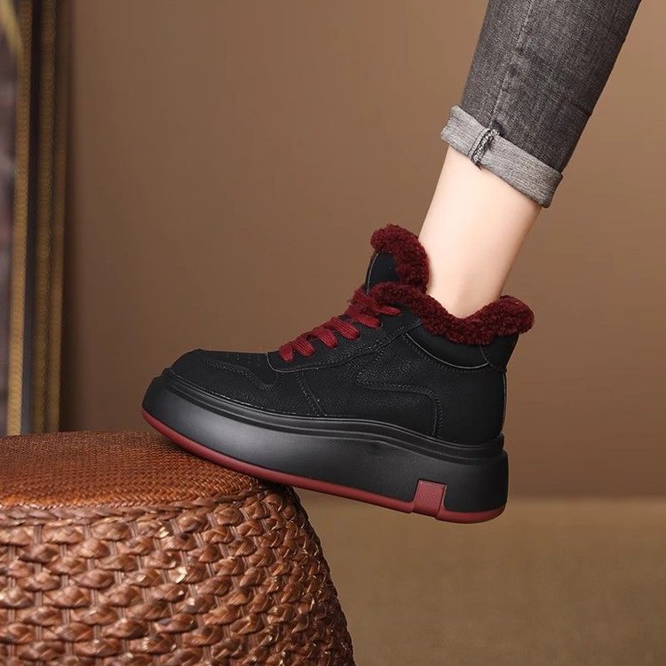 Damen High-Top Sneakers mit kuscheligem Fellrand und dämpfender Sohle R&B