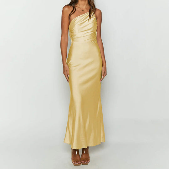 Damen Elegantes Satin-Maxikleid mit asymmetrischem Träger und raffinierten Rüschendetails R&B