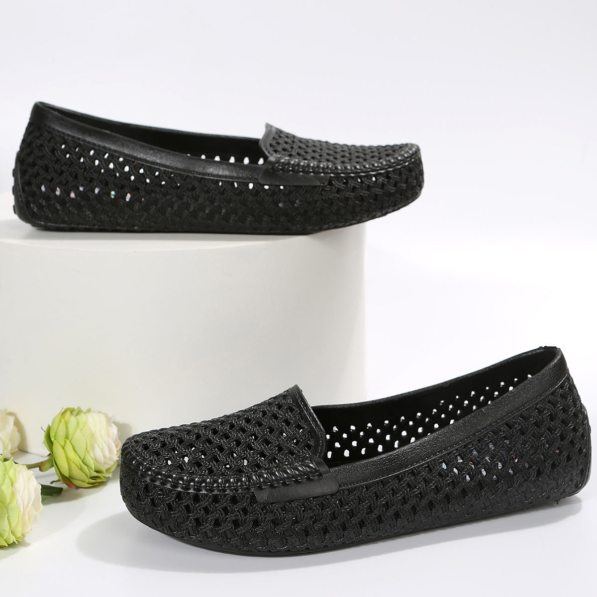 Damen geflochtene Slipper mit elastischem Einsatz R&B