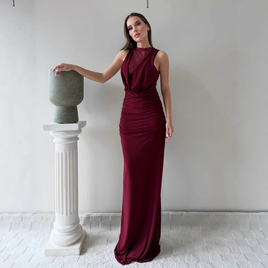 Damen Elegantes Maxikleid mit elegantem Neckholder-Design und raffinierter Spitzenlage R&B