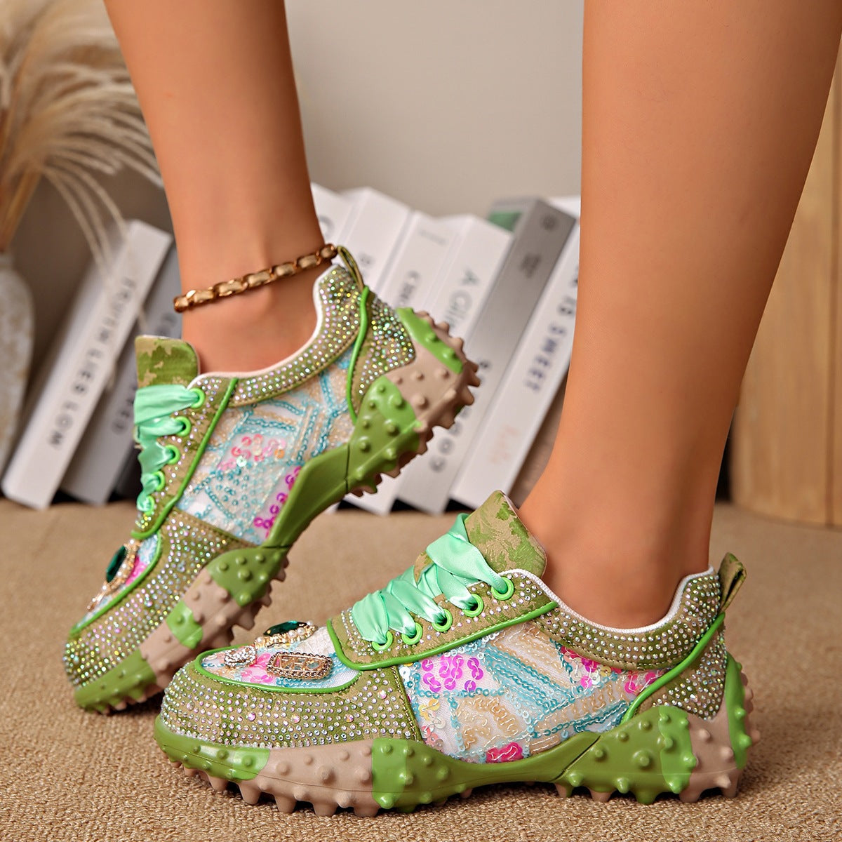 Damen Sportliche Sneaker mit strassverzierten Akzenten R&B