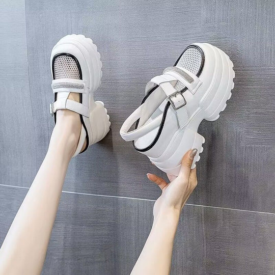 Damen Plattform-Sandalen mit doppelt verstellbarem Riemen und rutschfester Sohle R&B