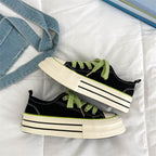 Damen Trendige Sneaker mit dicker Sohle und modischen Details
