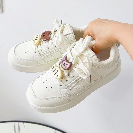 Damen Sneakers mit verspieltem Design und modischen Details R&B