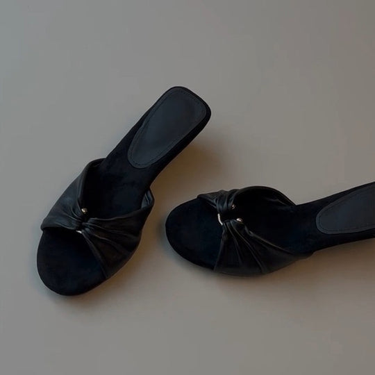 Damen Pantoletten mit elegantem Knoten-Design und komfortabler Fußbettgestaltung R&B
