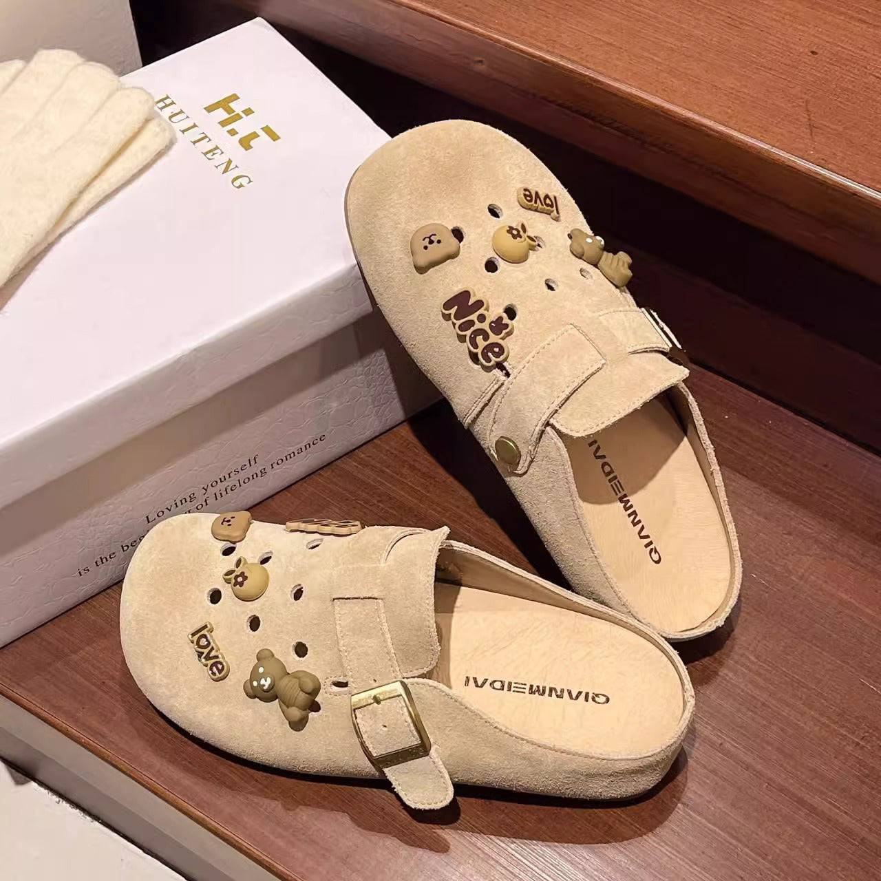 Damen Clogs mit modischem Riemendesign und verspieltem Dekor R&B