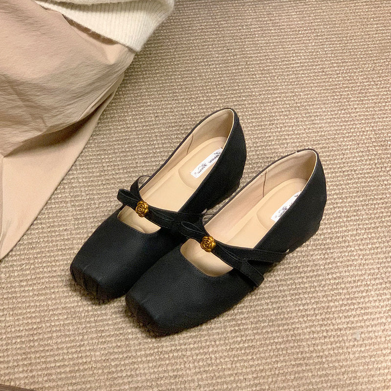 Damen elegante Ballerinas mit dekorativem Riemchen und modischem Schmuckdetail R&B