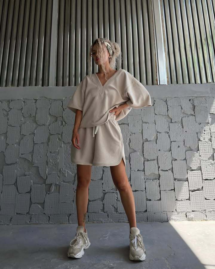 Damen lässiges Oberteil und Shorts-Set mit V-Ausschnitt und weitem Schnitt R&B