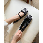 Damen Ballerinas mit modischem Punkte-Design und elastischem Riemen