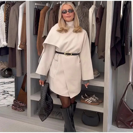 Damen Modische Wolljacke mit asymmetrischem Schnitt und praktischen Taschen R&B