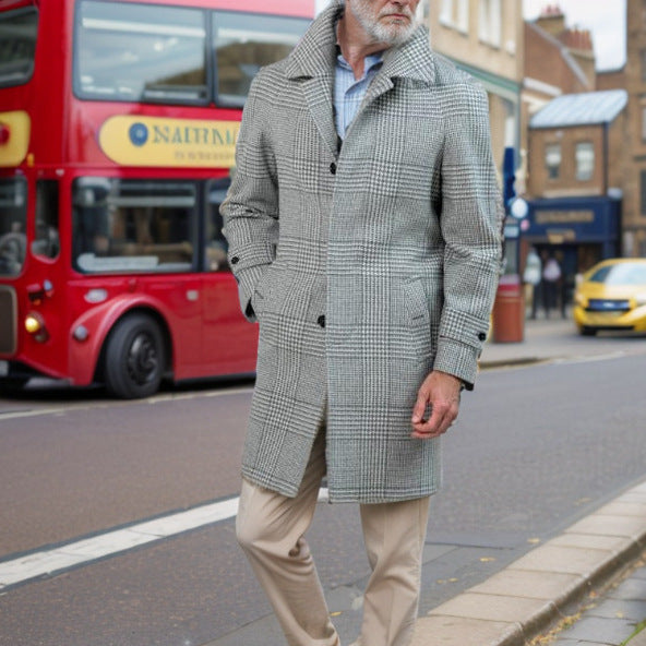 Herren modischer Trenchcoat mit praktischen Taschen und modernem Schnitt R&B