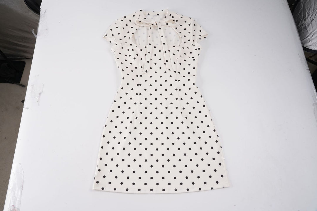 Damen Kleid mit Polka-Dots und hohem Kragen R&B