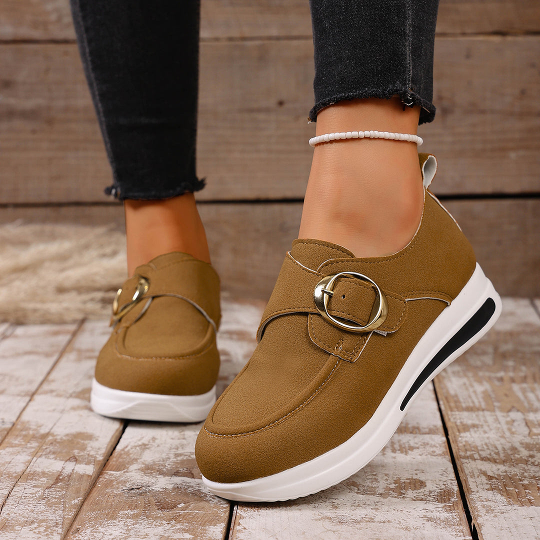 Damen bequeme Slipper mit modischem Schnallen-Detail R&B