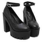 Damen Plateau-Pumps mit eleganter Doppelriemenführung und rutschfester Sohle R&B