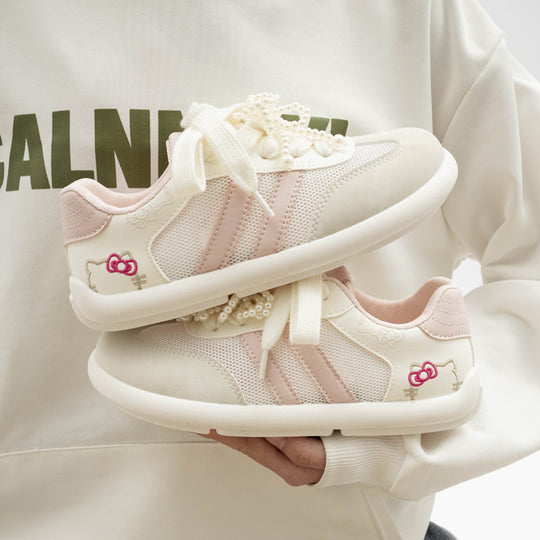 Damen Sneakers mit verspielten Perlenverzierungen und floralem Design R&B