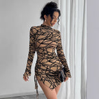 Damen nan figurbetontes transparentes Langarm Minikleid mit Rollkragen und seitlicher Raffung R&B