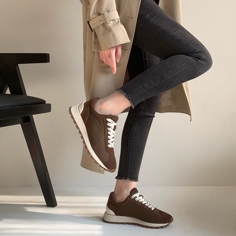 Damen Sportliche Komfort-Sneakers mit atmungsaktiver Oberflächenstruktur