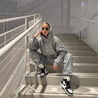 Damen gemütlicher Oversized Hoodie mit intuitivem Kordelzug und passender Jogginghose R&B