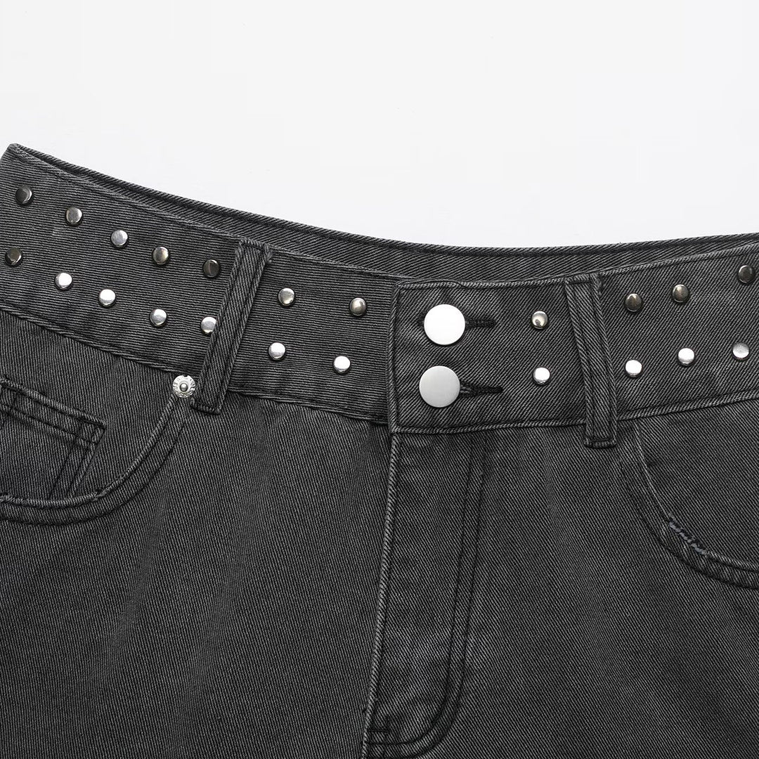 Damen Jeans-Shorts mit dekorativen Nieten R&B