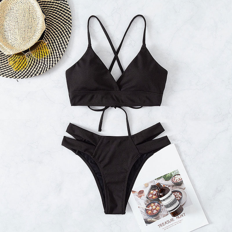 Damen Bikini-Set mit raffinierten Rückenschnürungen