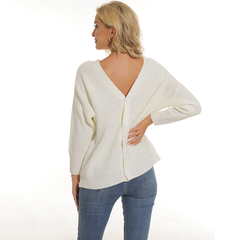 Damen Strickjacke mit tiefem V-Ausschnitt und dekorativer Knopfleiste R&B